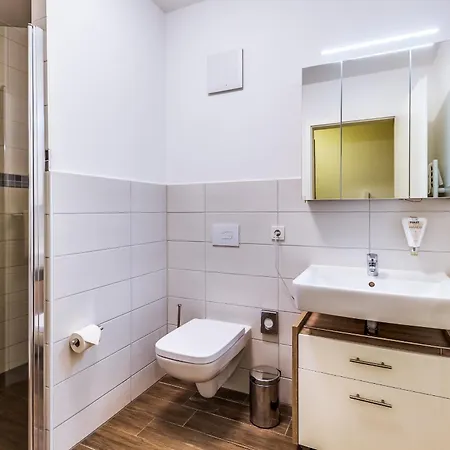 Lagovida Moewenblick D Am Stoermthaler * Grosspoesna